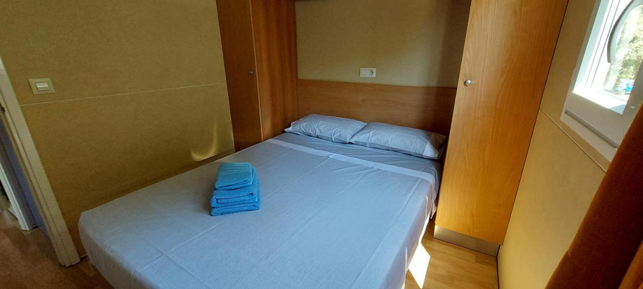 El Carlitos Hotel Arenys de Mar ภายนอก รูปภาพ