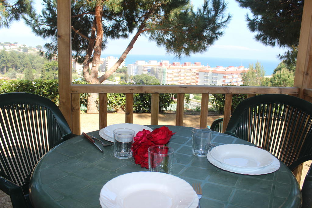 El Carlitos Hotel Arenys de Mar ภายนอก รูปภาพ